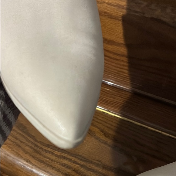 Cream Textured Ankle Boots with Western Design - Picture 6 of 15